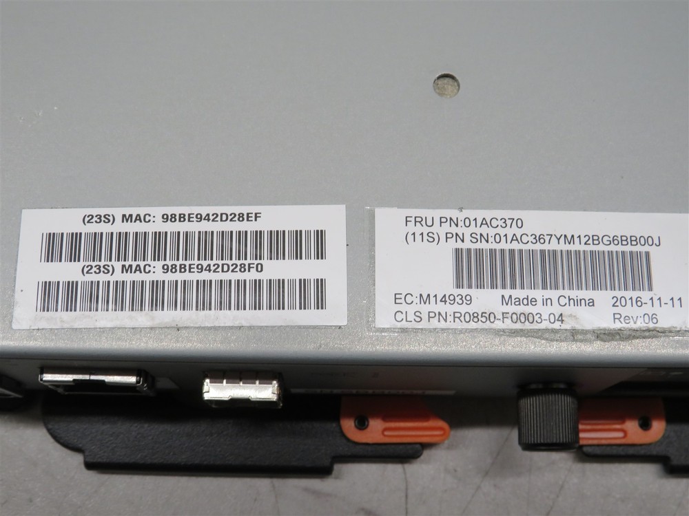 IBM Storwize V3700 V5000 8GB RAM Node Canister 01AC370 w/ Battery