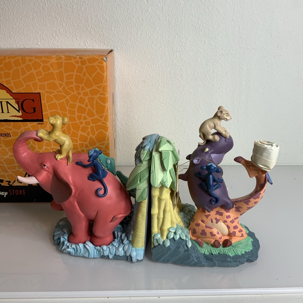 The Lion King Jungle Scene Bookends