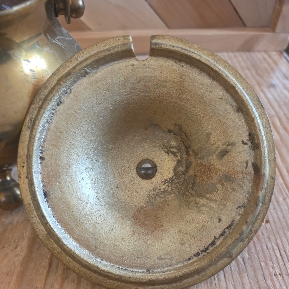 Vintage Cast Brass Pot Hearth side 3 Footed Fire Starter Kettle 4.186lbs