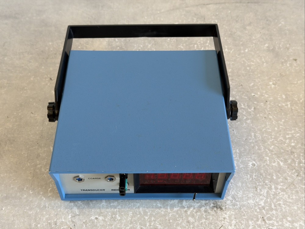 Transducer Techniques TI-2000-4.5 Digital Indicator w/ Power Cable