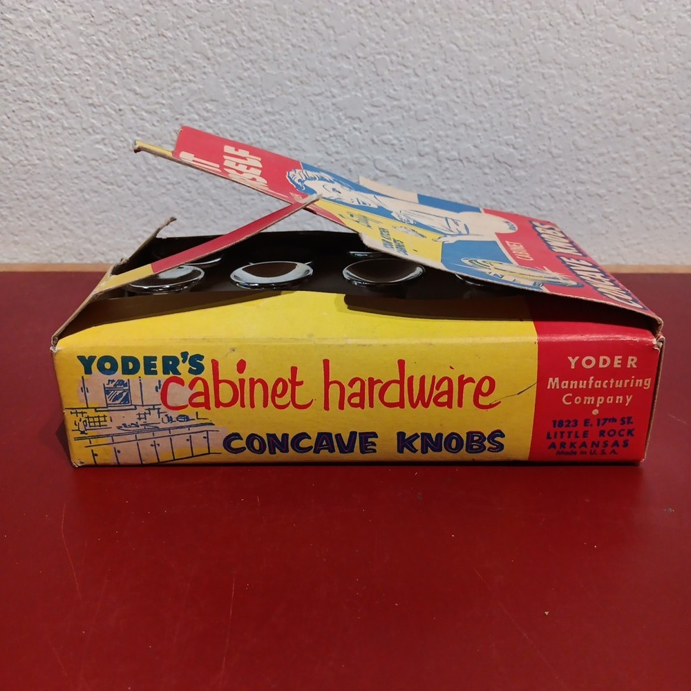 16 Yoders Cabinet Hardware 1 1/4" Concave Knobs/Pull "Crome Brite" W/Display Box