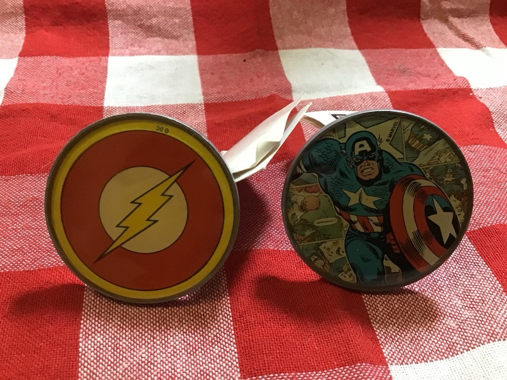Set Of Marvel Comics Cabinet Knobs 1 Captain American 1 Flash -NEW