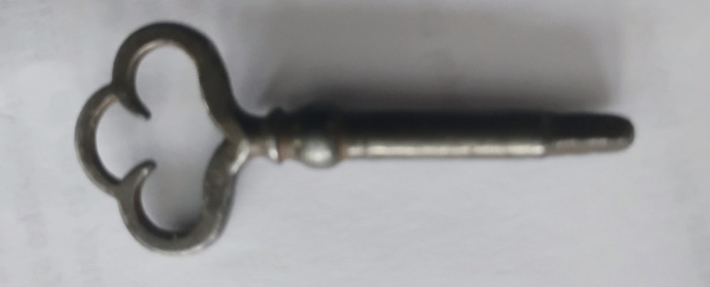 Antique TREADLE SEWING MACHINE SKELETON KEY w/ 4 SIDES