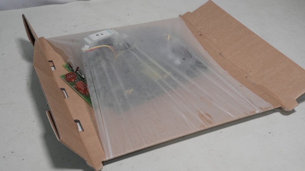 Siemens 5658906 D160 switch on circuit board, Multix