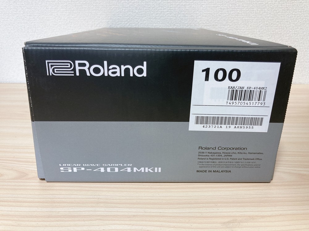 ROLAND Creative Liner Wave Sampler & Effector Beatmaking Machine SP-404MK2