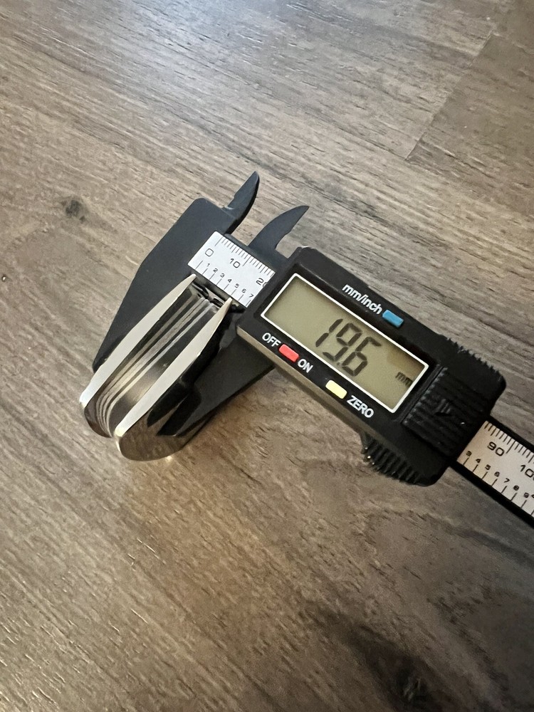 ONT U-Clamp Glass to Wall