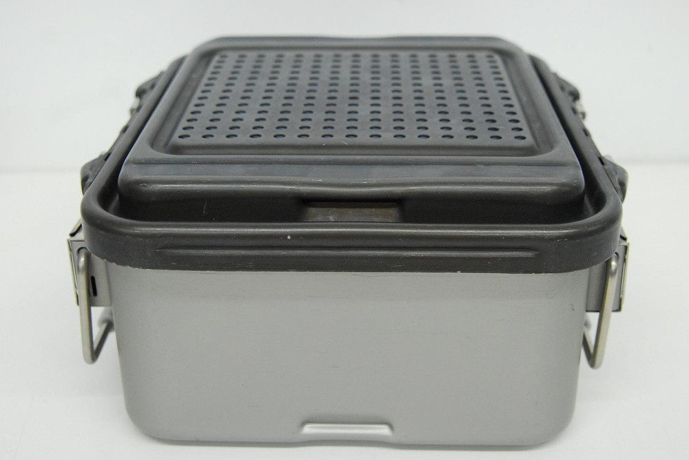 V. Mueller Genesis CD1-6B Sterilization Container W/ Filter Holders, Basket