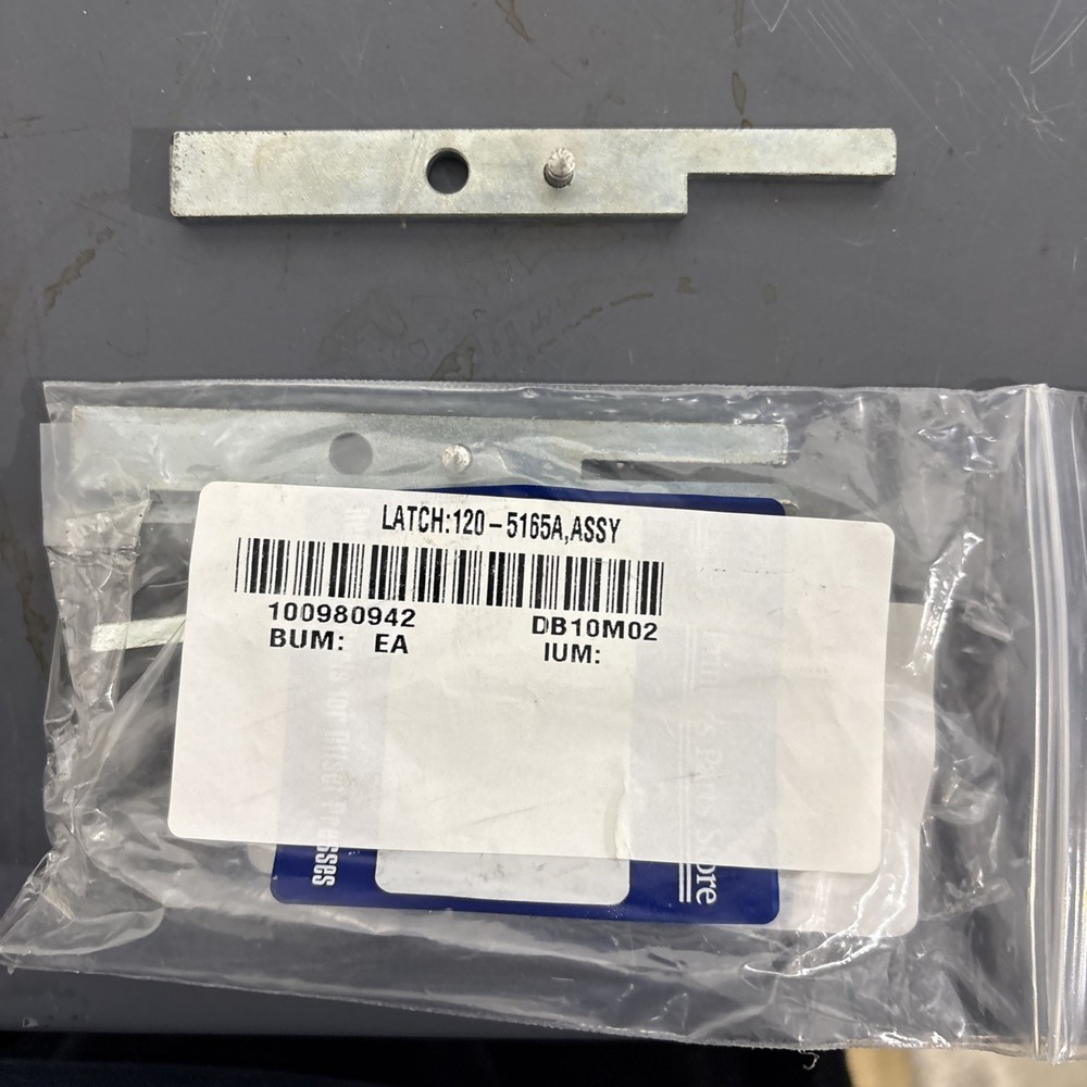 Multigraphics Latch Assemble P-12944 (4 Pcs)