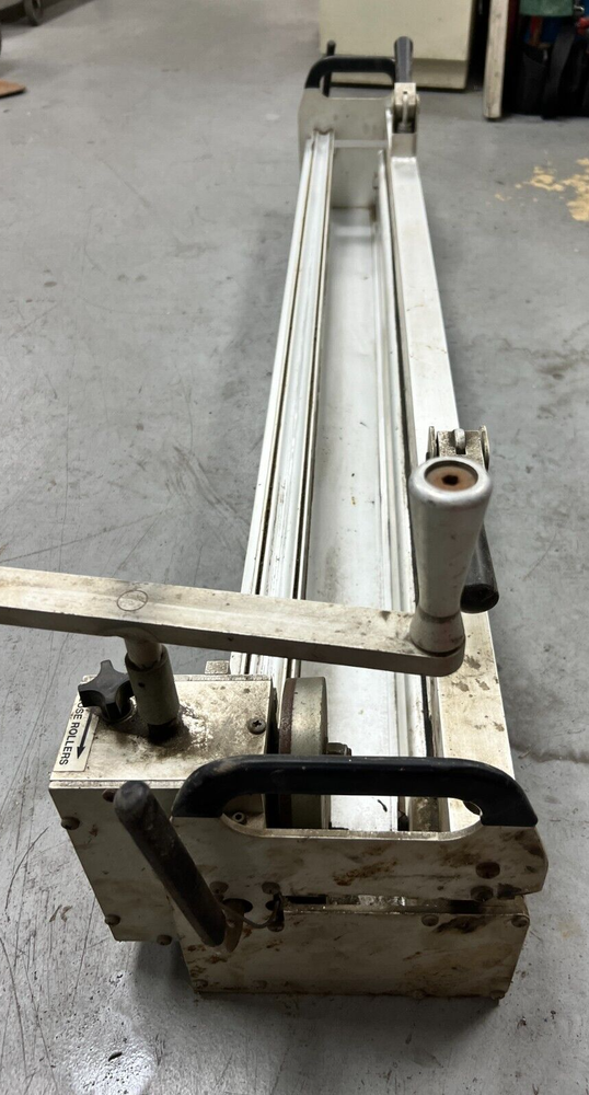 👀 FLEXCO 48" GATOR ROLL LACING TOOL RL-48