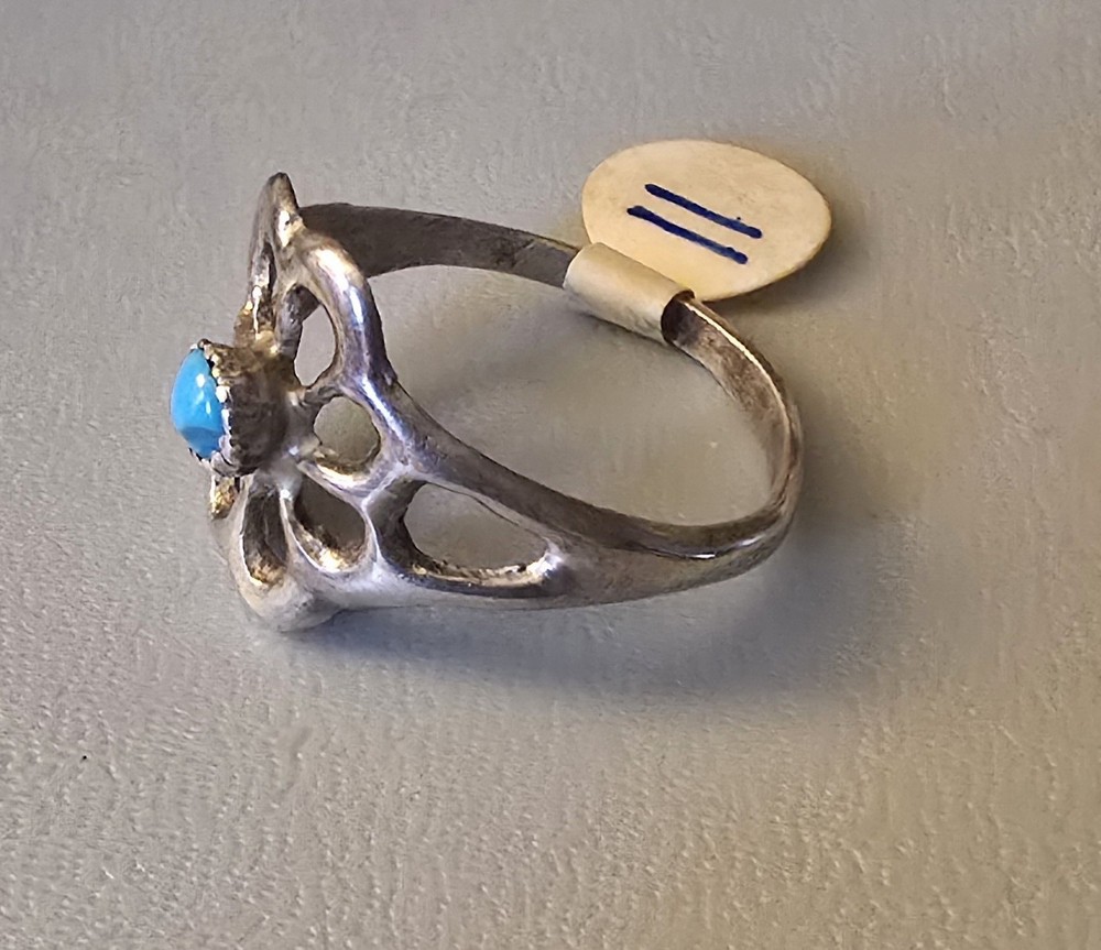 Native American Turquoise Silver Flower Ring Size 11