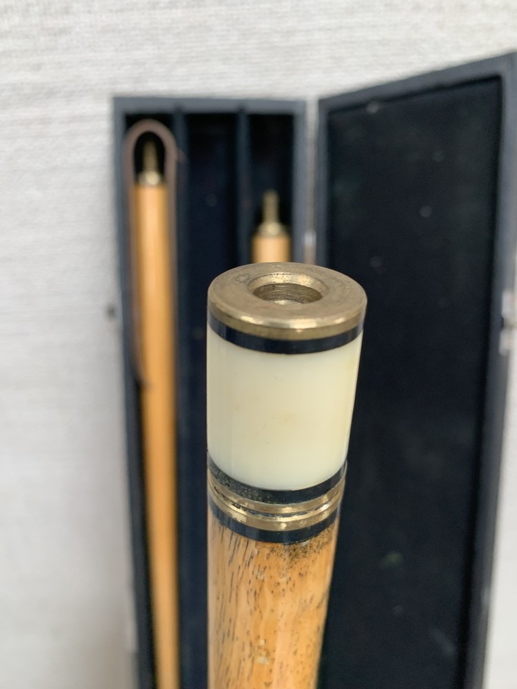 vintage pool cue stick with case