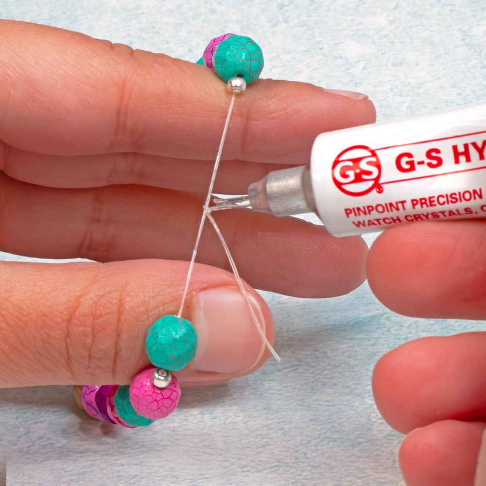 The Beadsmith Clear Precision Cement – Adhesive Glue w/Pinpoint