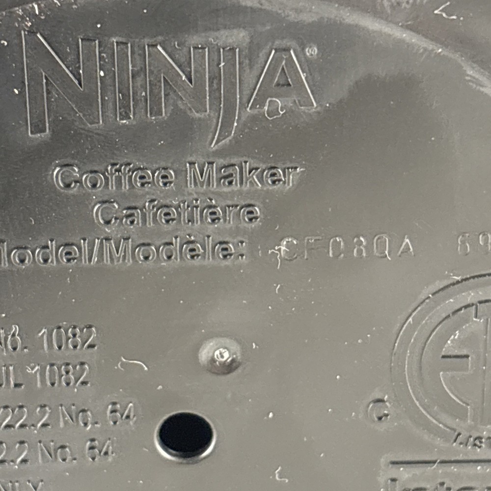 Ninja CF080-69 Coffee Maker Bar Brewer Automatic Programmable Powers On