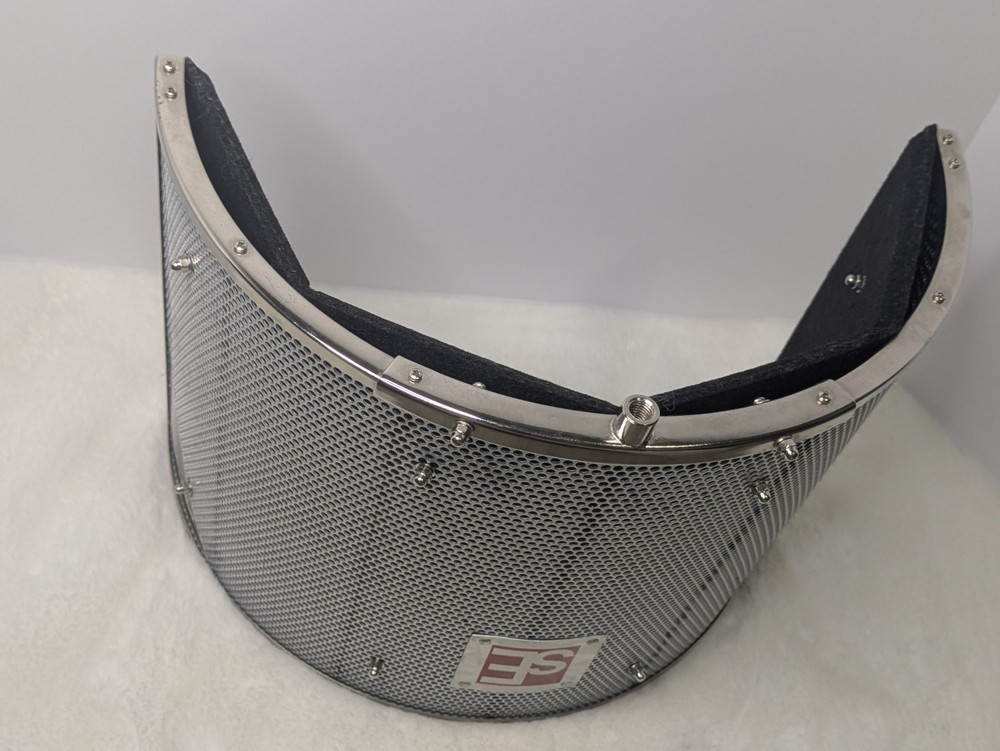 sE Reflexion Filter Pro Mic Isolation Shield Vocal Booth Studio Recording