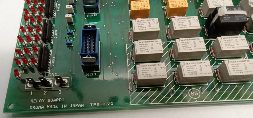 OKUMA E4809-770-032-2 Relay Board
