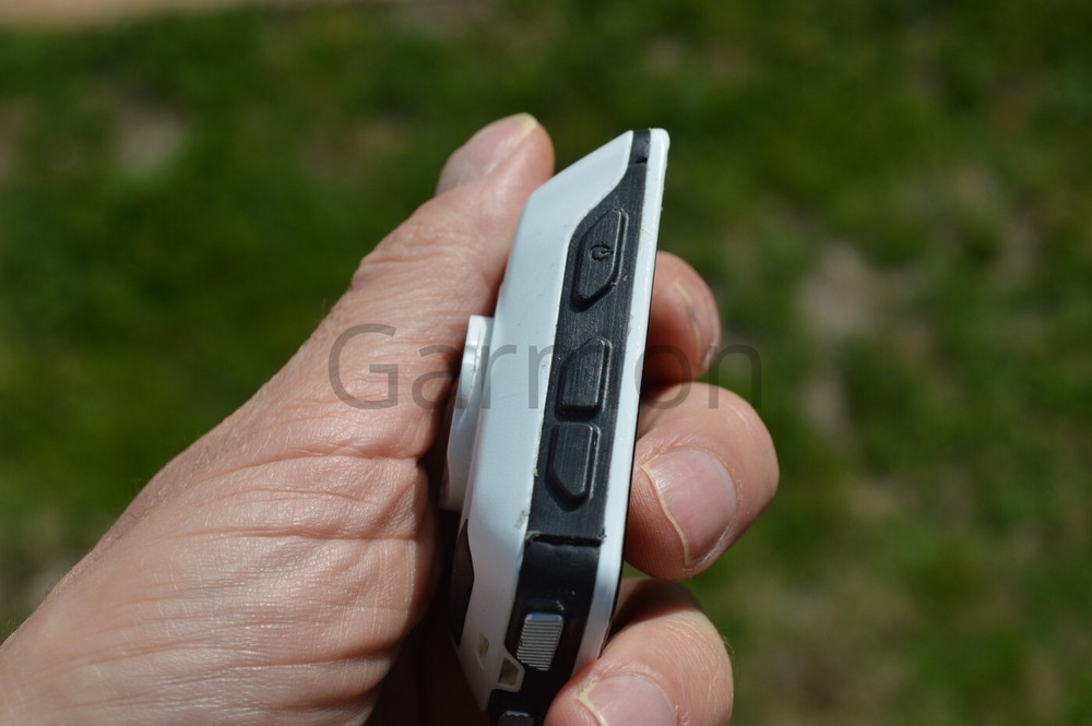 Rubber button Garmin Edge 520 (E52B) Glue to back case