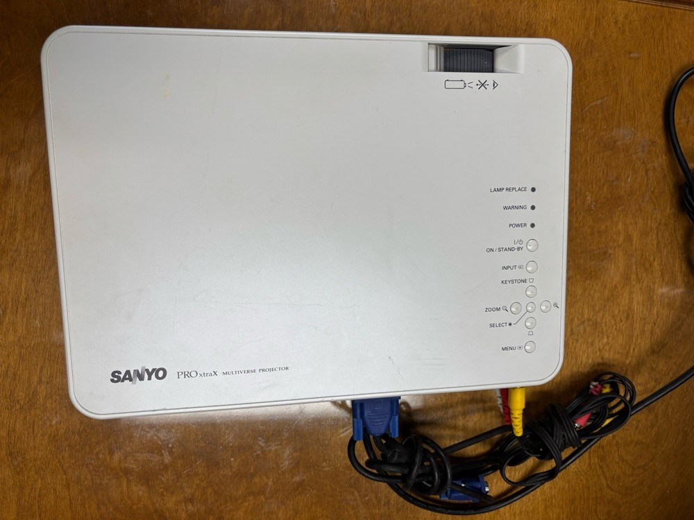 Sanyo Pro Xtrax Multiverse Projector PLC-XW55 White Works