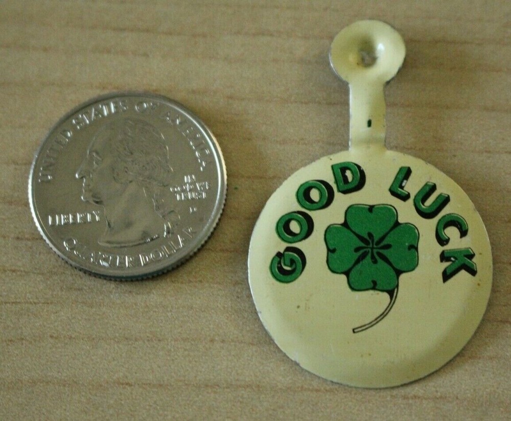 Good Luck Clover Shamrock Foldover Tab Pinback Button #31306