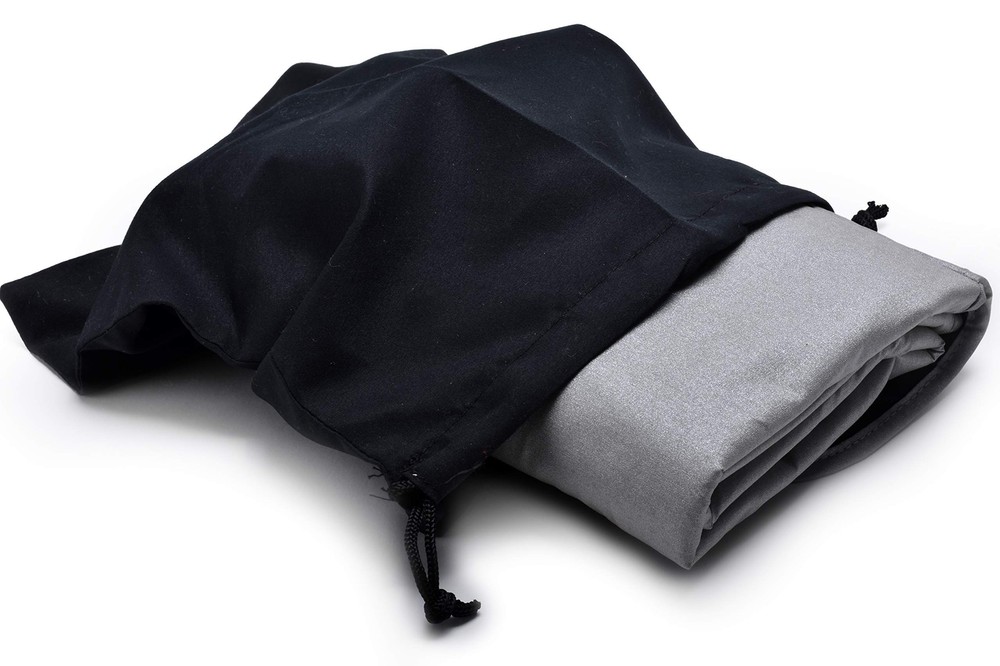 Portable Ironing Mat Easily Change Any Flat Surface Into An Ironing Board. Featu