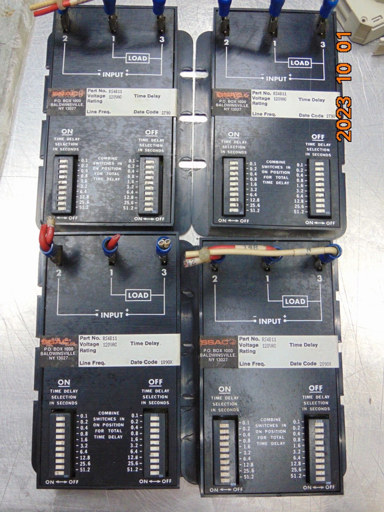 (1) SSAC RS4B11 Repeat Cycle Timer 120VAC TIME DELAY