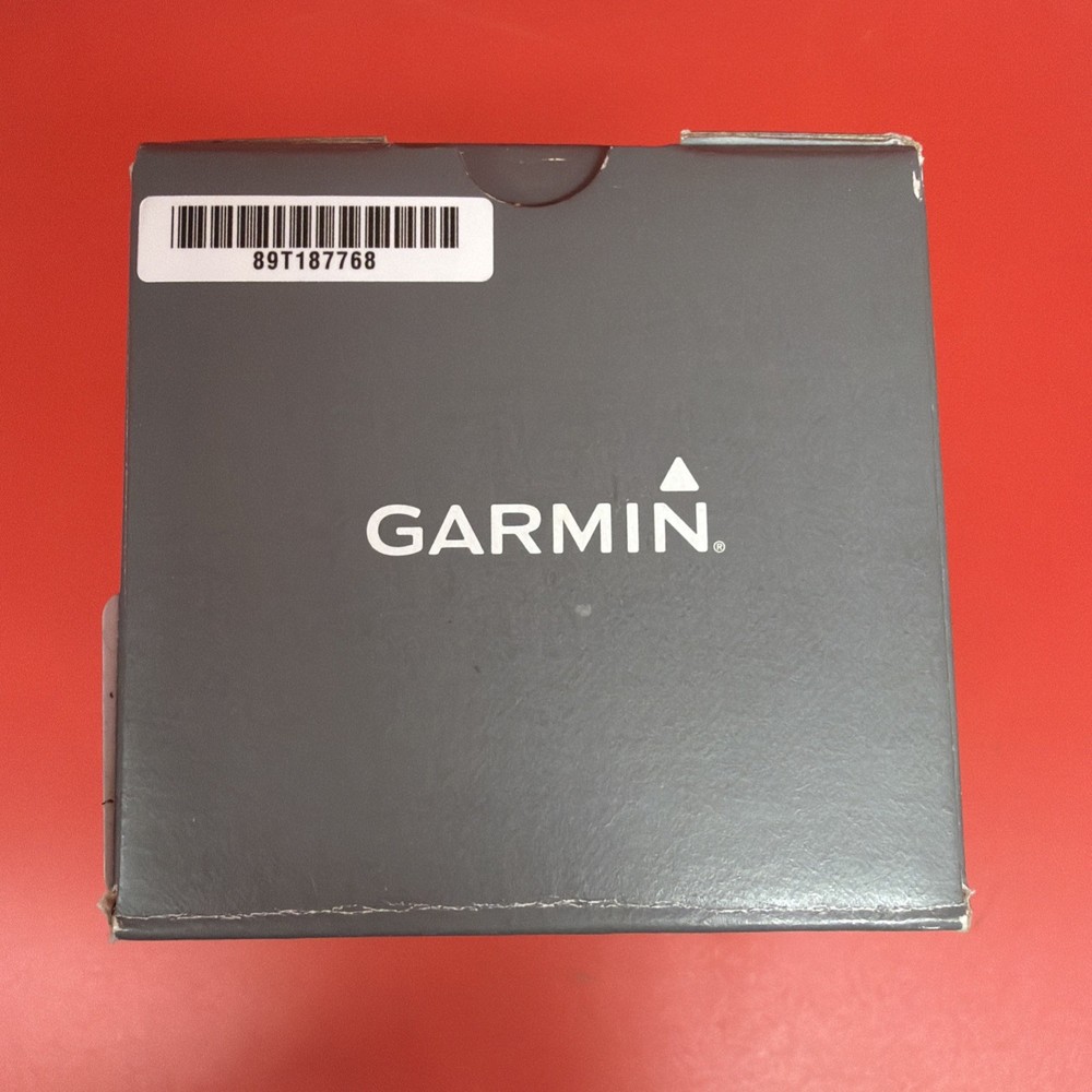 Garmin Forerunner 165 Running AMOLED Touchscreen Training Smartwatch, White