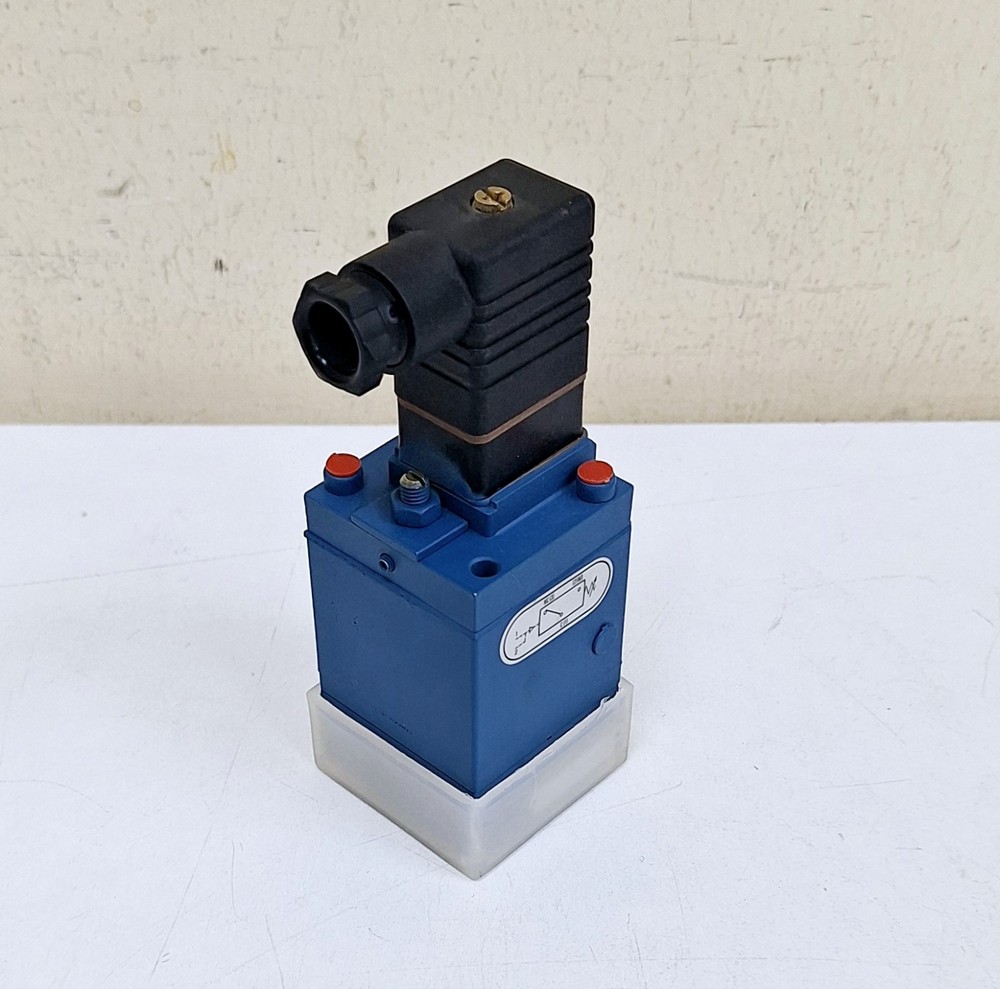 Rexroth 3410400060 Pneumatic Valve (2)