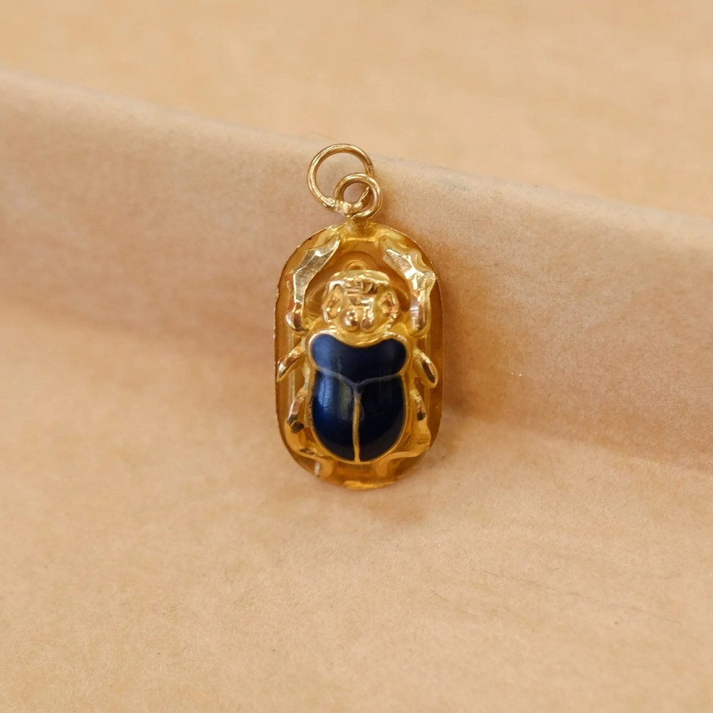 Blue Scarab Pendant 18k Gold