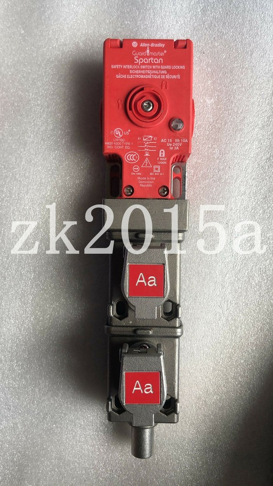 440T-MDBUE12AAAA fast ship by DHL OR EMS