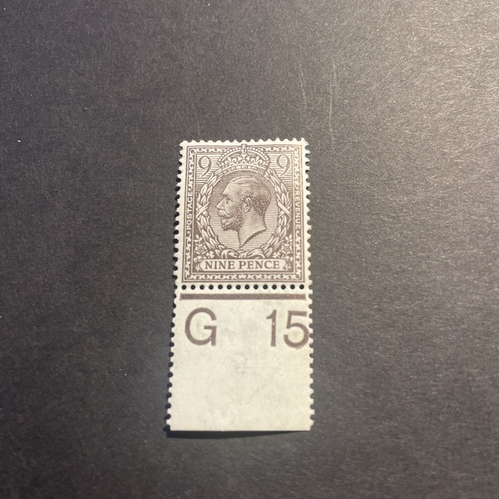 SG392 / N29  9d Agate G15 Perf Control. Mint