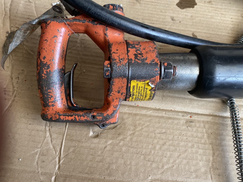 APT 453 Pneumatic Air Chiiping Hammer