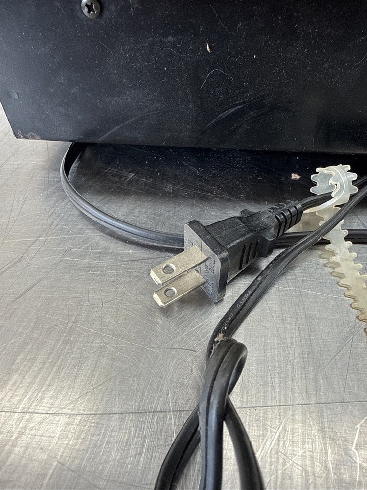 Numark DM-1150 Studio Master Mixer Stereo Pre-Amplifier Control Center Powers On