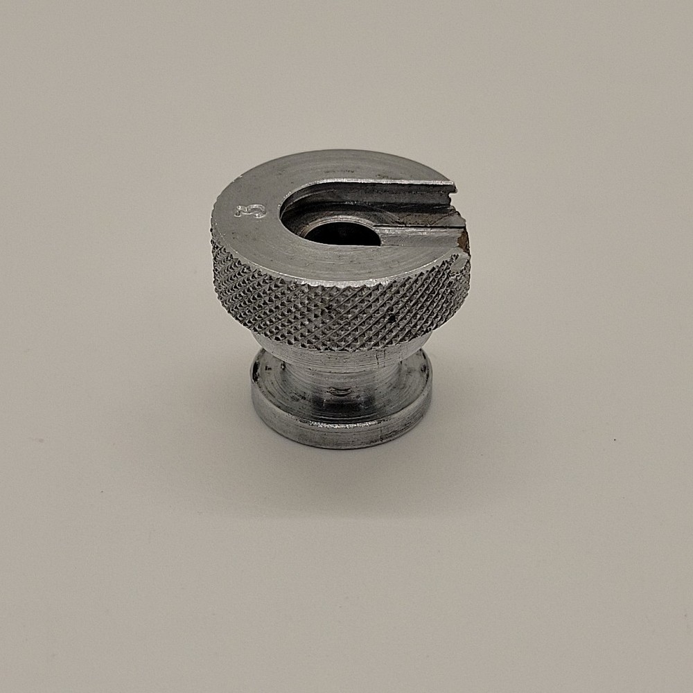 Herter's Super Model 3 reloading press No.3 shell holder