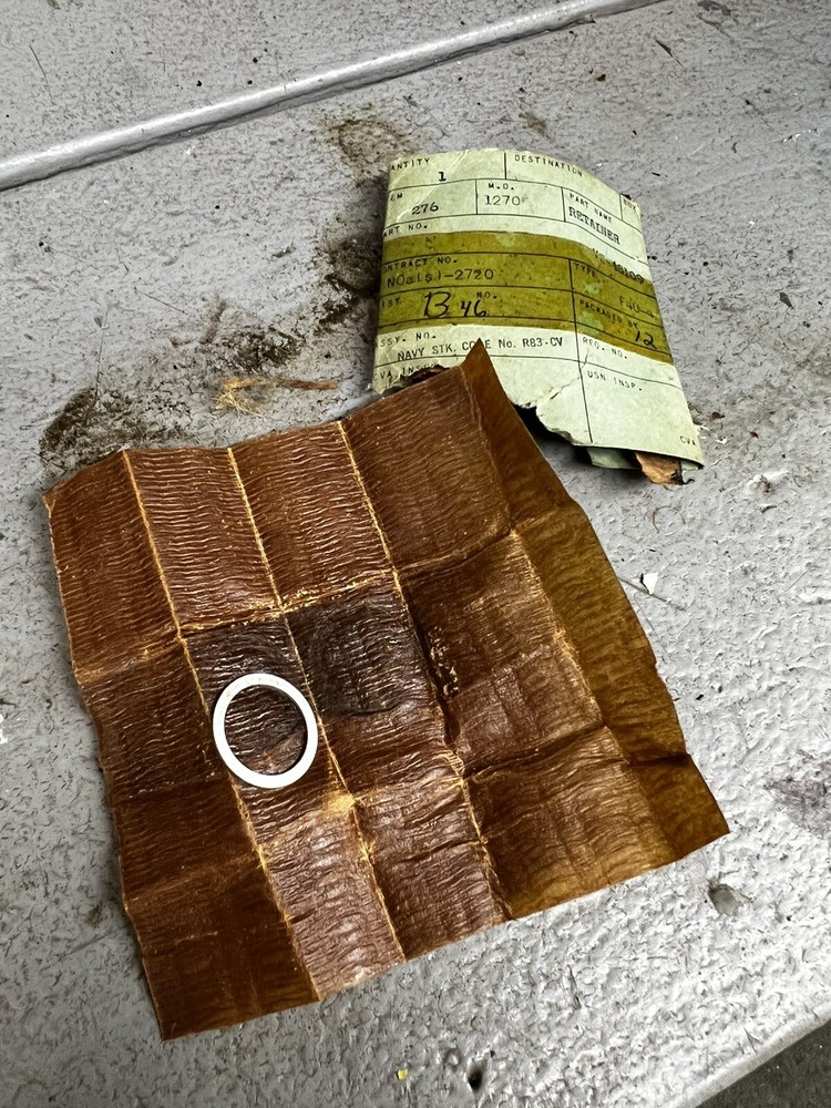 F4U Corsair Part, Retainer, VS-48109