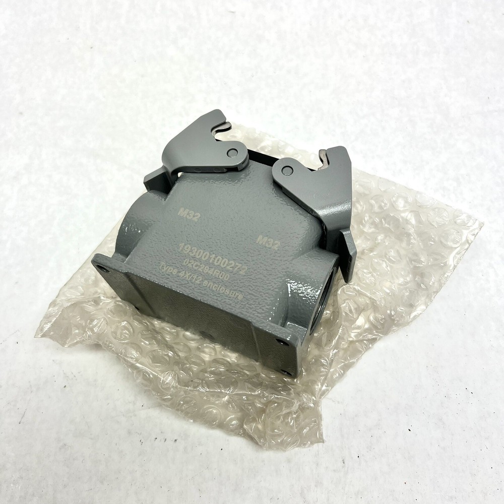 19300100272 BASE SURFACE HC 2LEVEL 2XM32