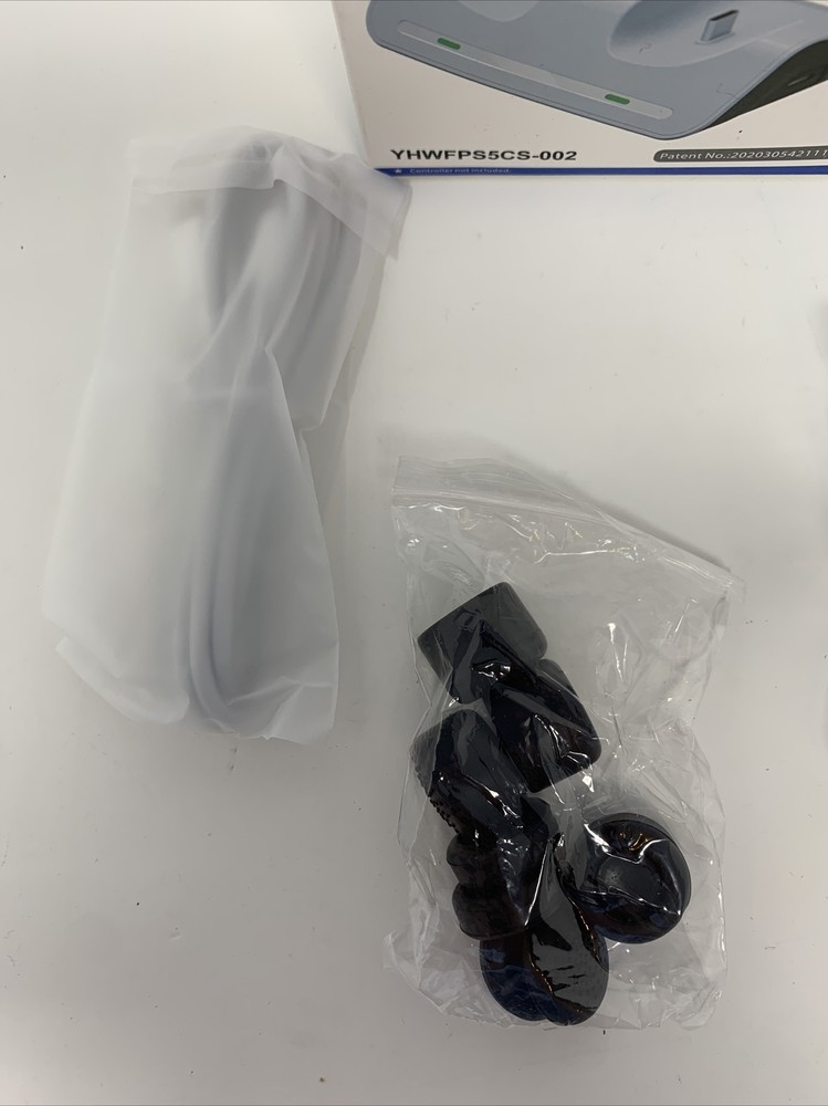 Fumonchy Duel Wireless Controller Charging Dock For PS5 YHWFPS5CS-002