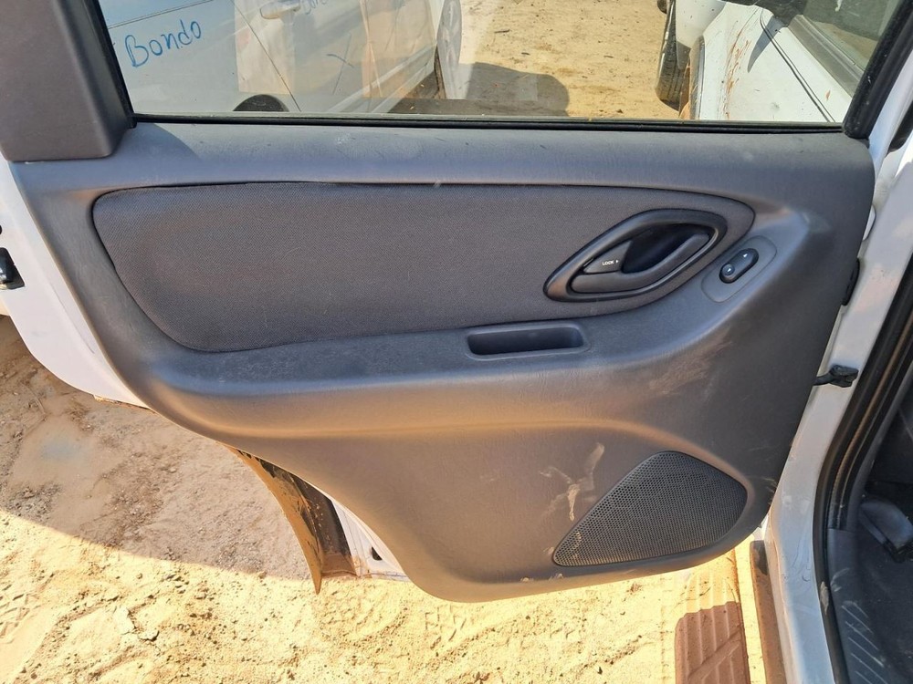 Console Front Floor Fits 03-04 ESCAPE 5024713