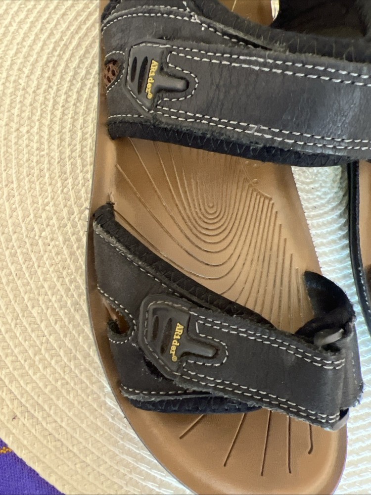 ARider Unisex Sandals Size 10