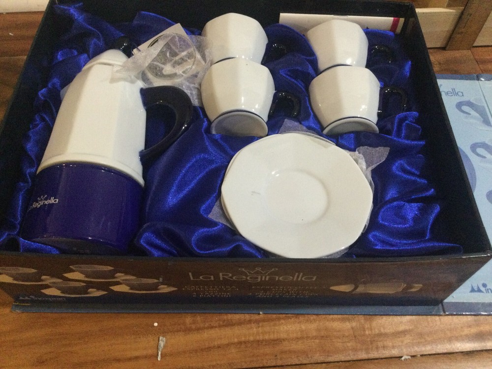 White Blue ItalY La Reginella Stovetop Espresso Coffee Inoxpran tz4 +cup +sauce