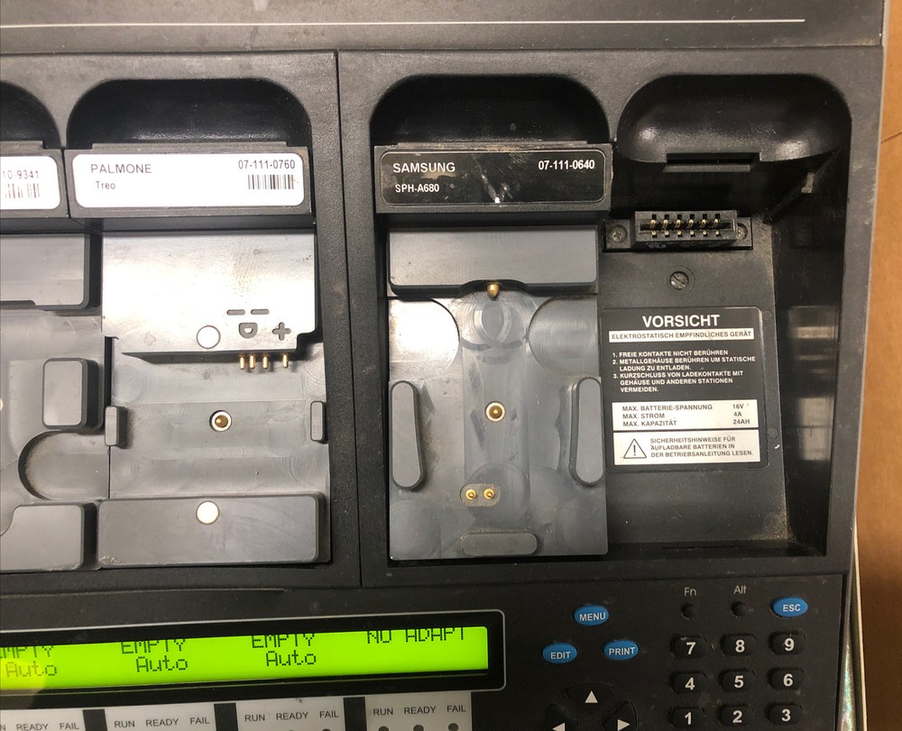 Cadex C7400 4 Station Battery Analyzer