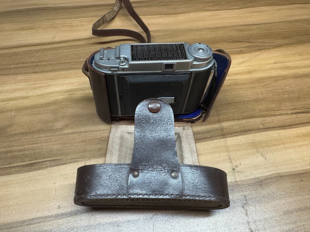 Franka Solida Shooting Classic Folding Camera w/ case Made in Germany US Zone