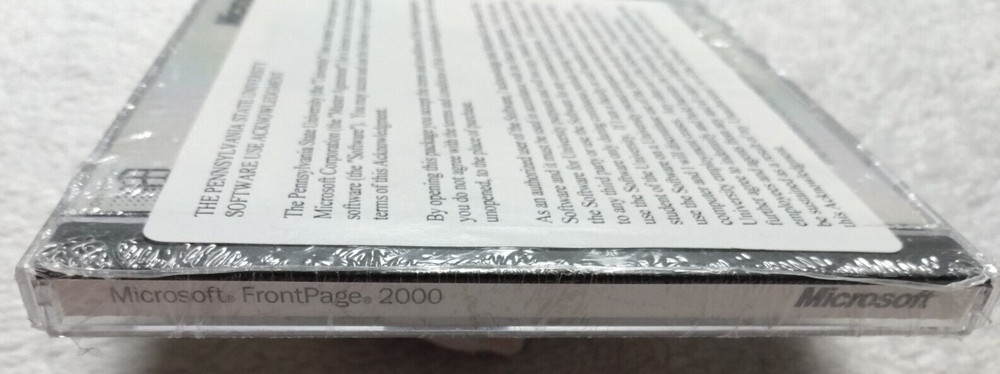 Microsoft Front Page 2000 CD Software Penn State University Copy w/Product Key