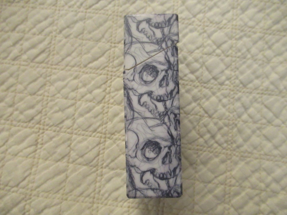Skulls Cigarette Pack Holder