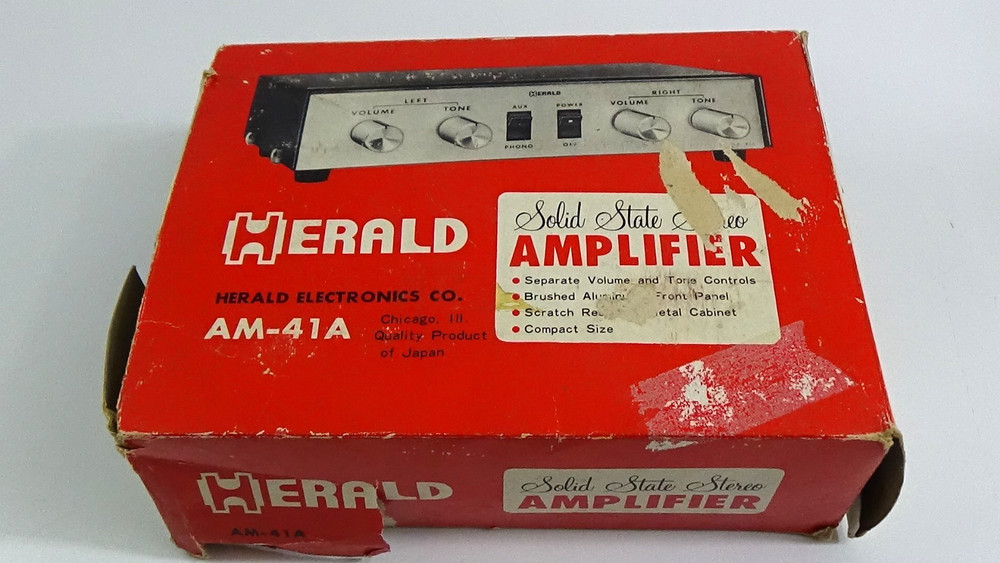 Vintage Herald AM-41 Solid State Stereo Amplifier #879