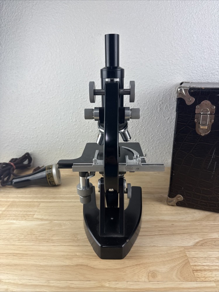 Vintage Ernst Leitz Wetzlar Microscope With Case, Lenses, W/ Extras - READ