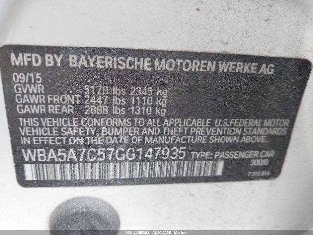 528I 2016 Glove Box 4864248
