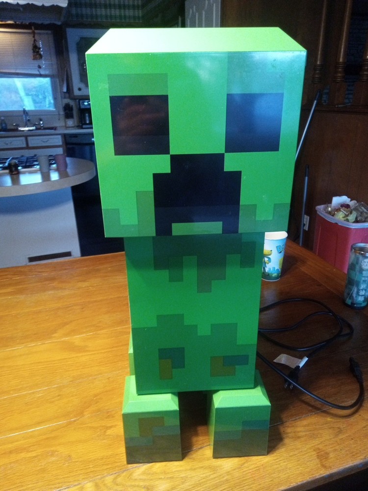 Minecraft Creeper Mini Fridge