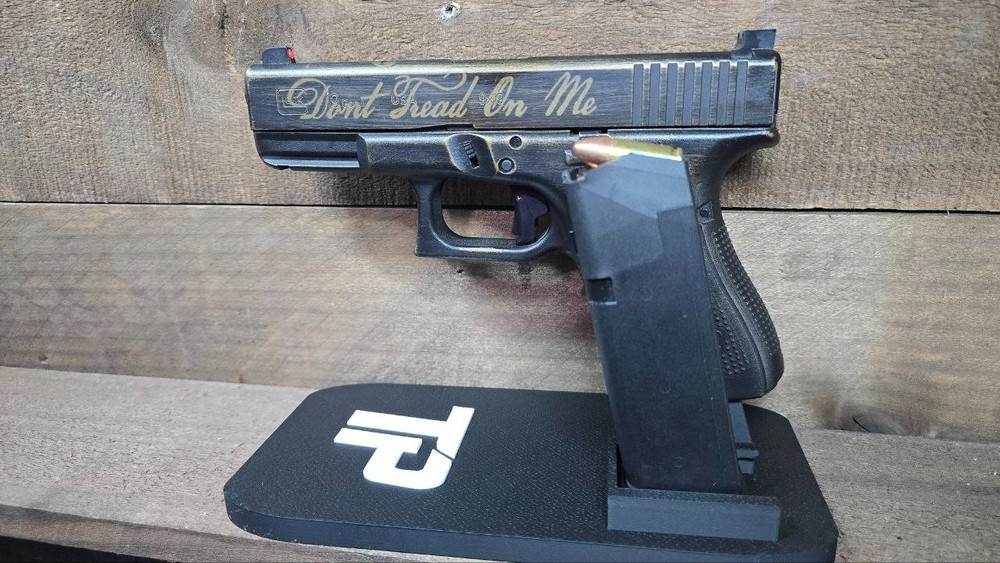 Tactical Prints - Glock 17/19 Display Stand