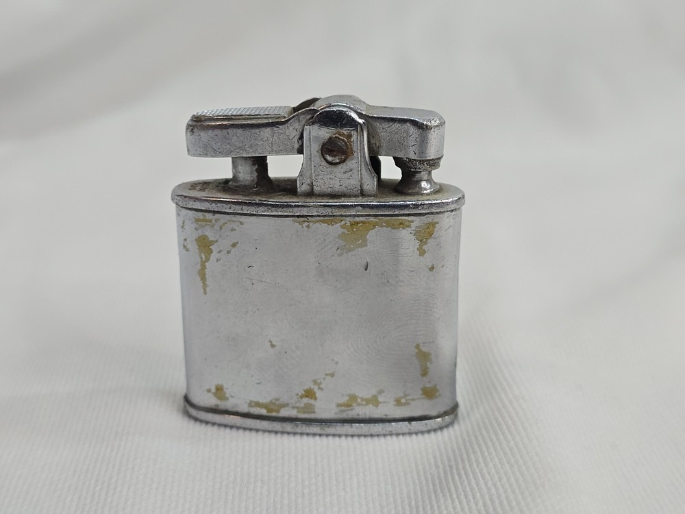 Vintage Ronson Whirlwind Fluid Lighter In Working Worn Condition