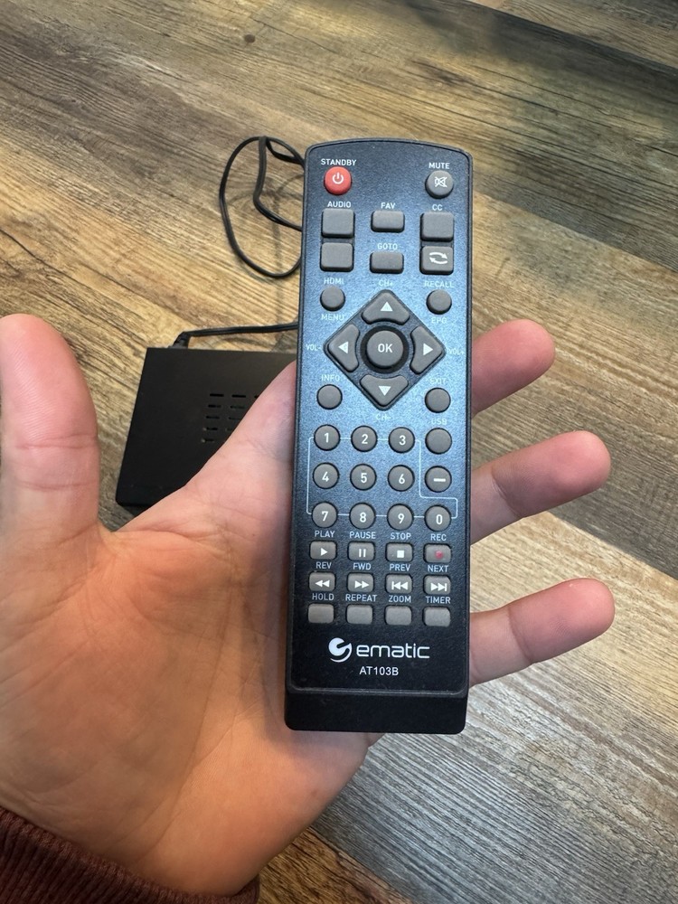 📺 Ematic Digital Converter Box AT103B + USB Recorder & Remote