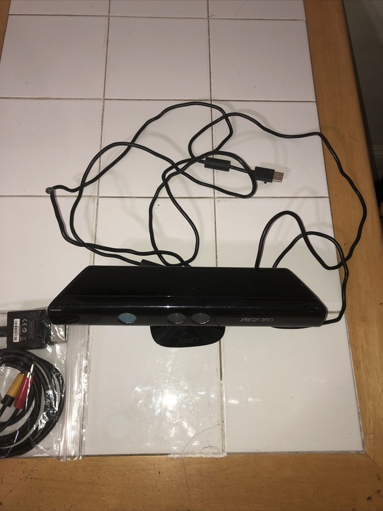 Authentic Microsoft Xbox 360 Kinect Sensor *Sensor And Wire